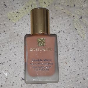 Estee Lauder foundation
